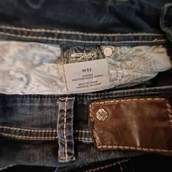 Silver "Suki" Capri - Picture 3 of 6